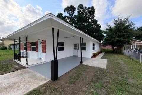 House in Tampa, Florida 3 bedrooms, 128.86 sq.m. № 2273300 - photo 6