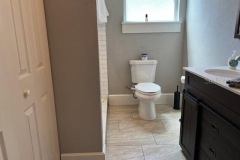 House in Saint Petersburg, Florida 3 bedrooms, 111.48 sq.m. № 1793181 - photo 22