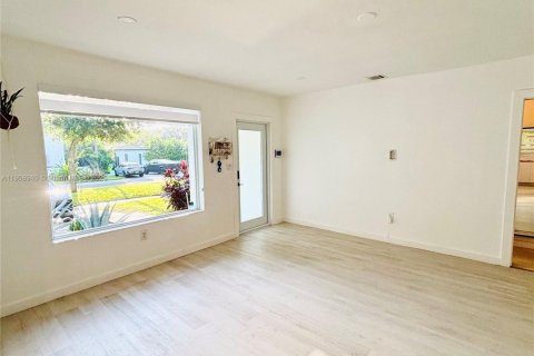 Casa en alquiler en El Portal, Florida, 3 dormitorios, 166.3 m2 № 1964714 - foto 5