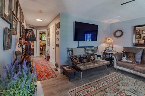 Condo in Stuart, Florida, 2 bedrooms  № 2194433 - photo 21