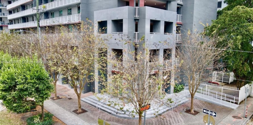 Condo à Miami, Floride, 2 chambres  № 2010791