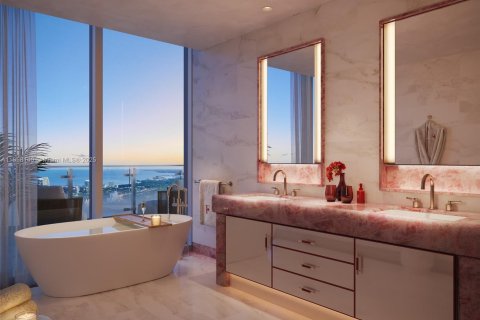 Condo in Miami, Florida, 4 bedrooms  № 1882501 - photo 5