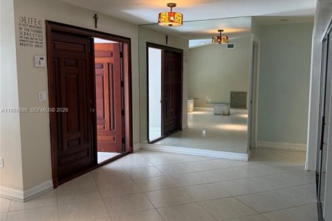 Купить виллу или дом в Майами, Флорида 4 спальни, 250.65м2, № 2048955 - фото 9