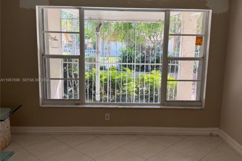 Купить виллу или дом в Майами, Флорида 4 спальни, 250.65м2, № 2048955 - фото 12