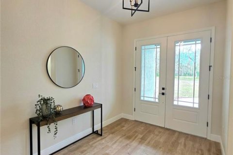 House in Brooksville, Florida 4 bedrooms, 236.9 sq.m. № 2212753 - photo 5