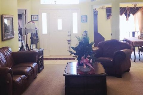 House in Sebring, Florida 3 bedrooms, 177.07 sq.m. № 1909291 - photo 10