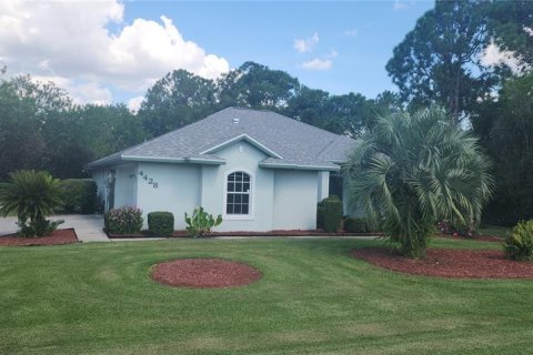 House in Sebring, Florida 3 bedrooms, 177.07 sq.m. № 1909291 - photo 3