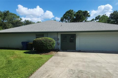 House in Sebring, Florida 3 bedrooms, 177.07 sq.m. № 1909291 - photo 24