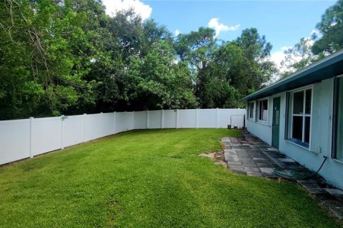 House in Sebring, Florida 3 bedrooms, 177.07 sq.m. № 1909291 - photo 25