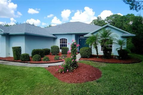 House in Sebring, Florida 3 bedrooms, 177.07 sq.m. № 1909291 - photo 1
