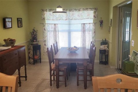 House in Sebring, Florida 3 bedrooms, 177.07 sq.m. № 1909291 - photo 6