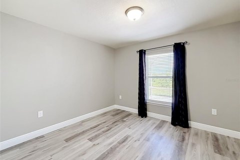 Casa en venta en North Port, Florida, 3 dormitorios, 172.61 m2 № 2221036 - foto 5