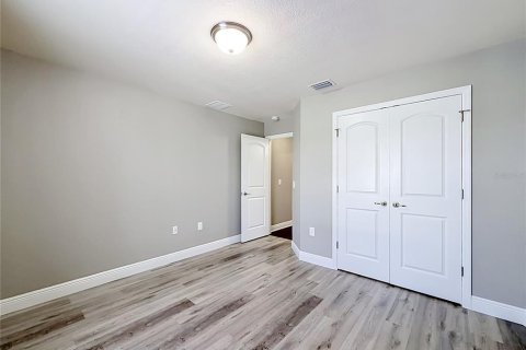 Casa en venta en North Port, Florida, 3 dormitorios, 172.61 m2 № 2221036 - foto 23