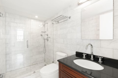Copropriété à vendre à Fort Lauderdale, Floride: 2 chambres, 123.37 m2 № 2417329 - photo 13