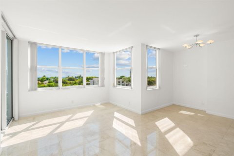 Copropriété à vendre à Fort Lauderdale, Floride: 2 chambres, 123.37 m2 № 2417329 - photo 17