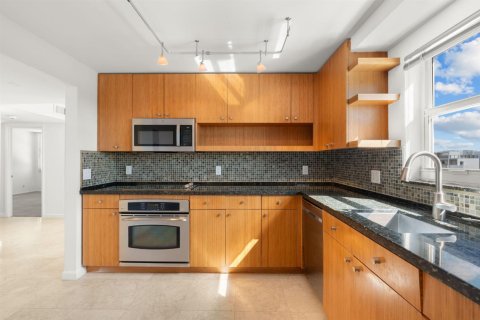 Copropriété à vendre à Fort Lauderdale, Floride: 2 chambres, 123.37 m2 № 2417329 - photo 10