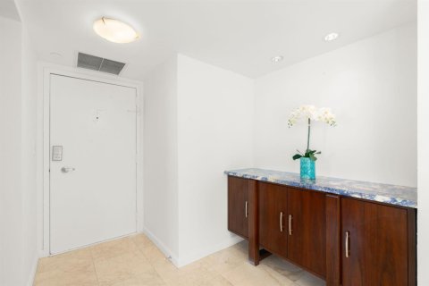 Copropriété à vendre à Fort Lauderdale, Floride: 2 chambres, 123.37 m2 № 2417329 - photo 15