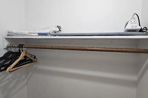 Снять в аренду кондоминиум в Майами-Бич, Флорида 50.63м2, № 2045567 - фото 10