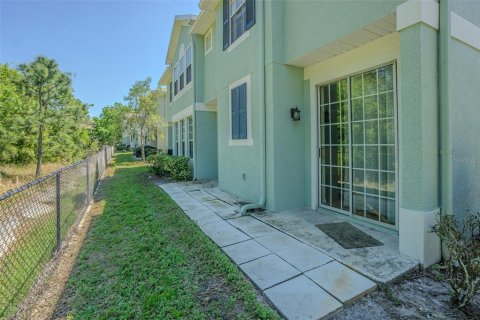 Townhouse in New Port Richey, Florida 3 bedrooms, 156.63 sq.m. № 1616424 - photo 23