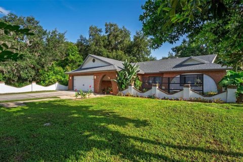 Villa ou maison à vendre à Leesburg, Floride: 4 chambres, 221.2 m2 № 1778153 - photo 2