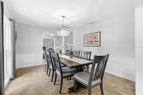 Villa ou maison à vendre à Longwood, Floride: 4 chambres, 264.03 m2 № 1805083 - photo 10