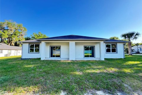 Commercial property in Ocala, Florida 4 bedrooms, 206.06 sq.m. № 2222613 - photo 7