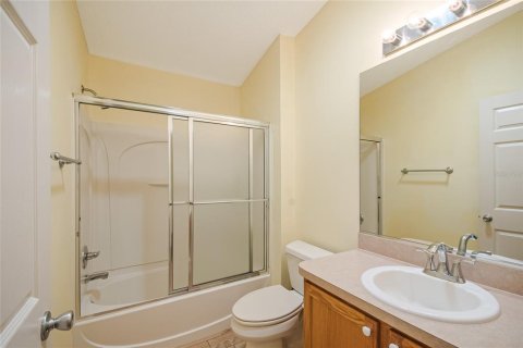 Villa ou maison à louer à The Villages, Floride: 2 chambres, 107.4 m2 № 2098250 - photo 23