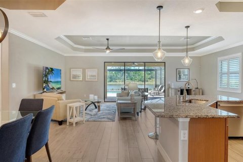 House in LAKEWOOD NATIONAL in Lakewood Ranch, Florida 2 bedrooms, 171.87 sq.m. № 1651475 - photo 7