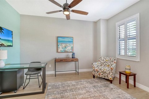 House in LAKEWOOD NATIONAL in Lakewood Ranch, Florida 2 bedrooms, 171.87 sq.m. № 1651475 - photo 5