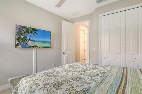 House in LAKEWOOD NATIONAL in Lakewood Ranch, Florida 2 bedrooms, 171.87 sq.m. № 1651475 - photo 24