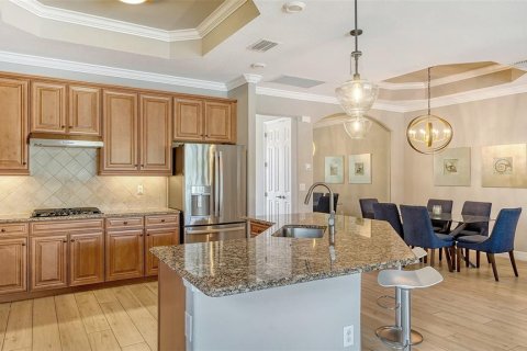 House in LAKEWOOD NATIONAL in Lakewood Ranch, Florida 2 bedrooms, 171.87 sq.m. № 1651475 - photo 12