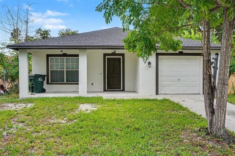 Villa ou maison à louer à Lakeland, Floride: 3 chambres, 115.66 m2 № 2102096 - photo 2