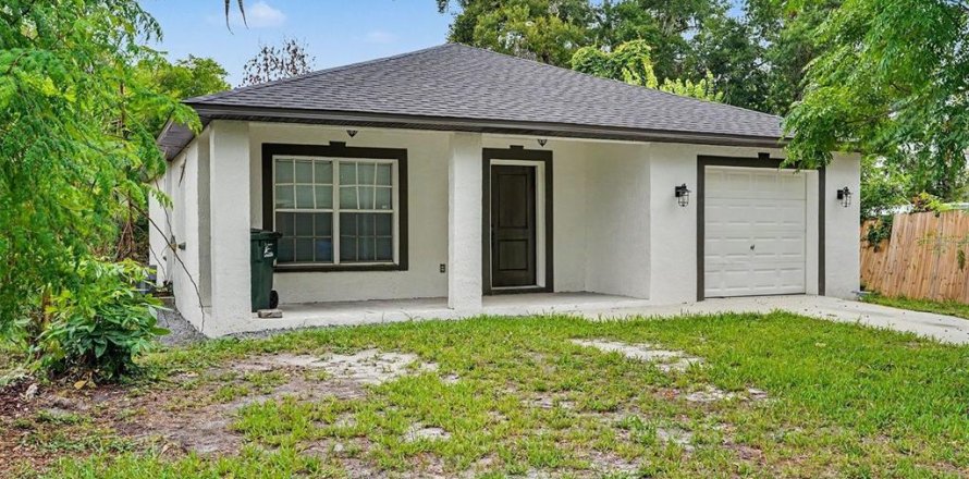 Villa ou maison à Lakeland, Floride 3 chambres, 115.66 m2 № 2102096