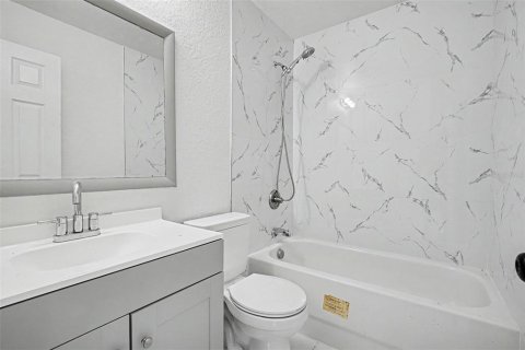 Villa ou maison à louer à Lakeland, Floride: 3 chambres, 115.66 m2 № 2102096 - photo 23