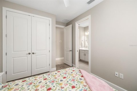 House in Bradenton, Florida 3 bedrooms, 178.93 sq.m. № 1514565 - photo 18