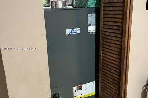 Touwnhouse à vendre à Miami, Floride: 3 chambres, 88.81 m2 № 1701540 - photo 28