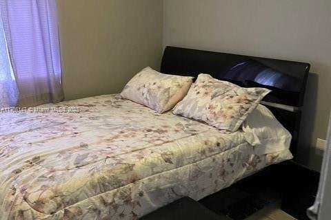 Touwnhouse à vendre à Miami, Floride: 3 chambres, 88.81 m2 № 1701540 - photo 12