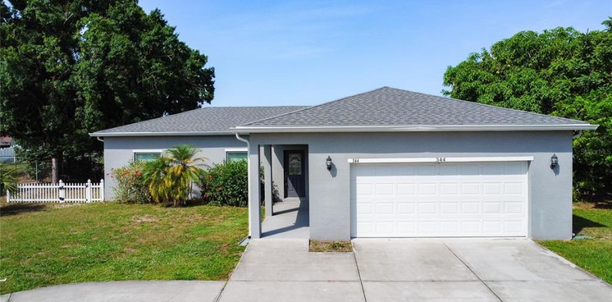 House in Kissimmee, Florida 3 bedrooms, 120.96 sq.m. № 1744597