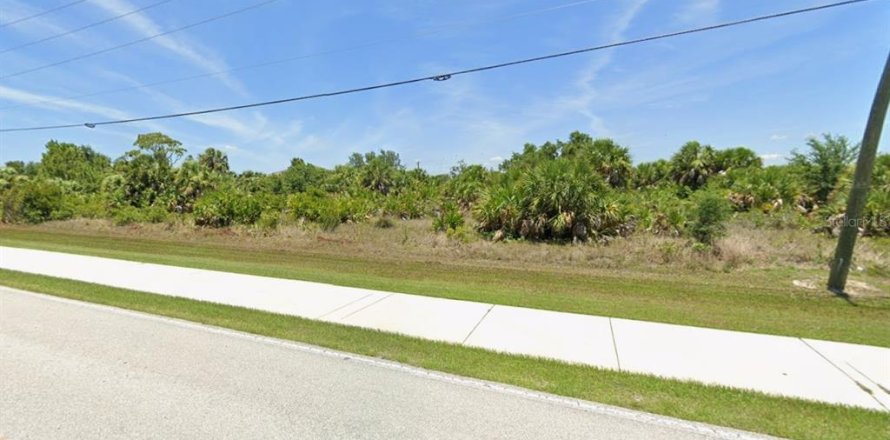 Land in Port Charlotte, Florida № 2207923