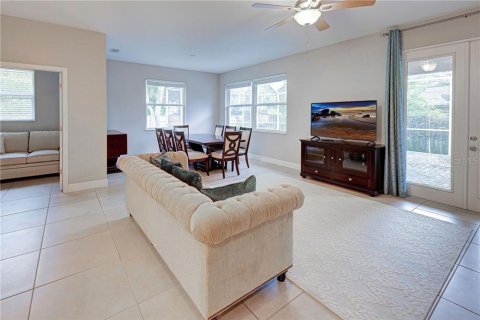 House in Sarasota, Florida 3 bedrooms, 175.03 sq.m. № 2219054 - photo 22