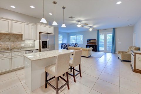 House in Sarasota, Florida 3 bedrooms, 175.03 sq.m. № 2219054 - photo 21