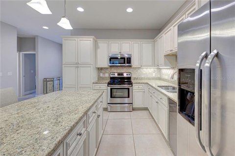House in Sarasota, Florida 3 bedrooms, 175.03 sq.m. № 2219054 - photo 20