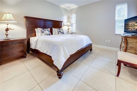 House in Sarasota, Florida 3 bedrooms, 175.03 sq.m. № 2219054 - photo 29