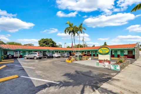 Hotel in Dania Beach, Florida № 1713129 - photo 7