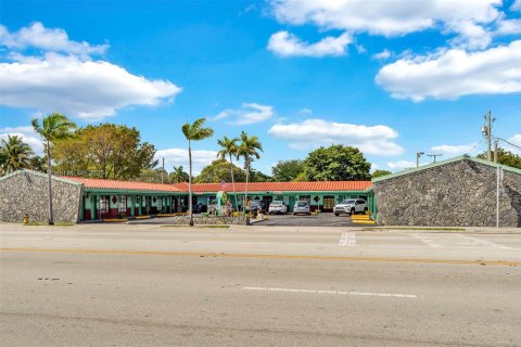 Hotel in Dania Beach, Florida № 1713129 - photo 5