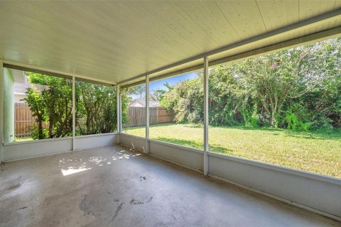 Villa ou maison à vendre à Wesley Chapel, Floride: 3 chambres, 112.78 m2 № 1906297 - photo 5