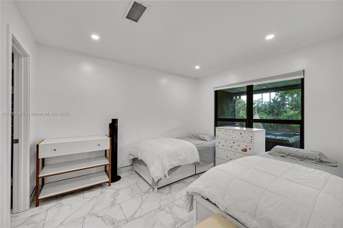 Townhouse in Boca Raton, Florida 2 bedrooms, 103.03 sq.m. № 1950705 - photo 14