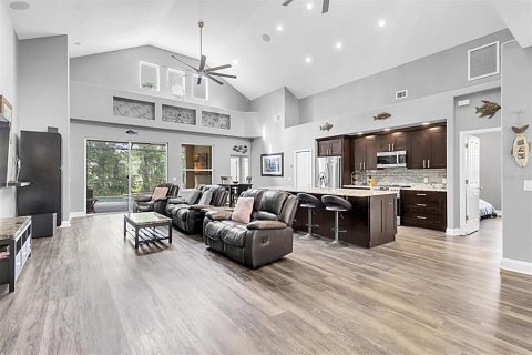 Casa en venta en Trinity, Florida, 4 dormitorios, 246.01 m2 № 1836973 - foto 7