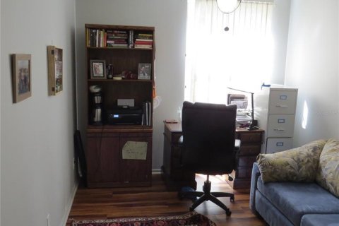 Condominio en venta en Gainesville, Florida, 3 dormitorios, 144.74 m2 № 1580099 - foto 24