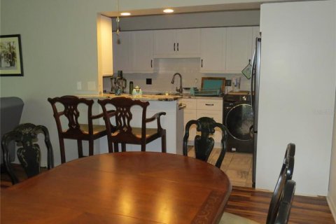Condominio en venta en Gainesville, Florida, 3 dormitorios, 144.74 m2 № 1580099 - foto 6